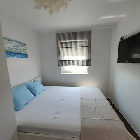 Teo Apartment Cizici
