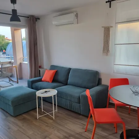 Apartment Teo Cizici